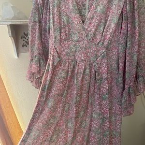 Vintage 70’s V Line Wrap Dress